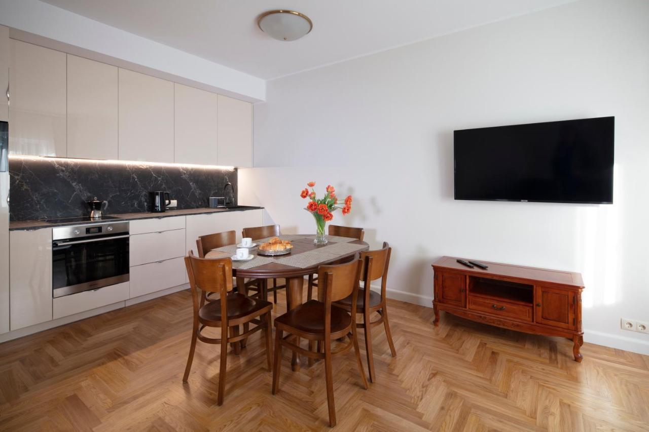 קובנה Villa Acacia מראה חיצוני תמונה